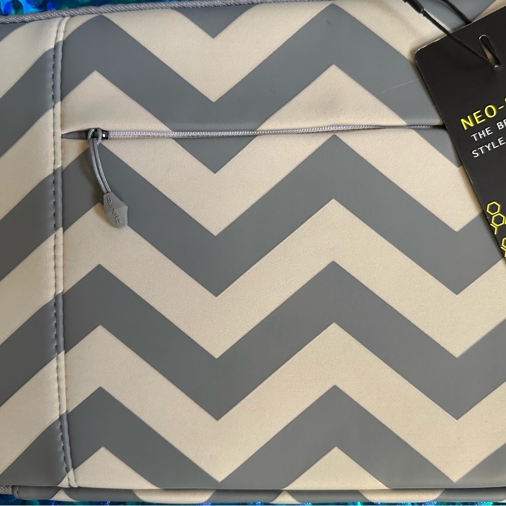 ✔️ Tablet Padded Case